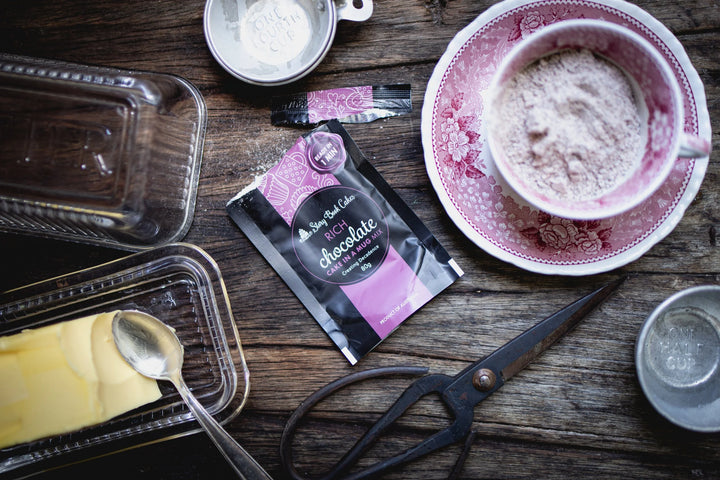 Rich Chocolate Mud Cake in a Mug 80g