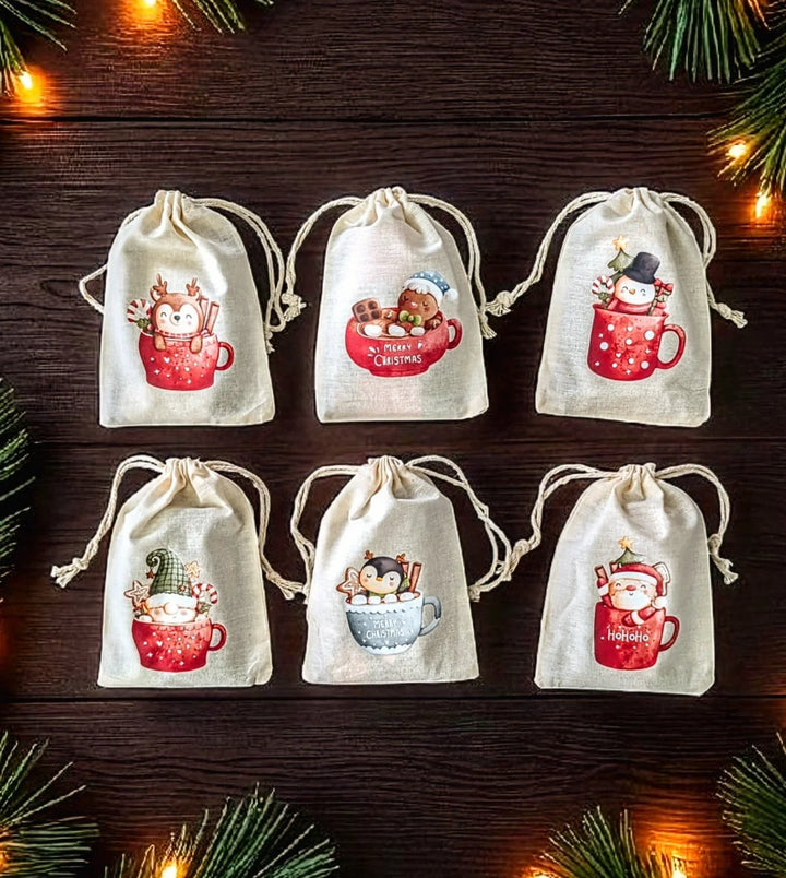 Christmas in a Mug Gift Bag with 1  Mud Cake in a Mug + a Cute Spoon