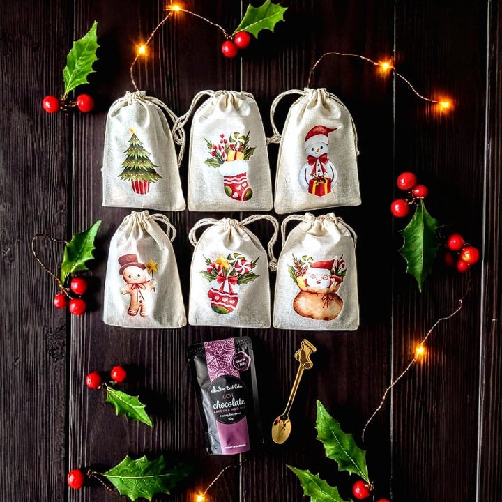 Christmas Joy Gift Bag with 1  Mud Cake in a Mug + a Cute Spoon