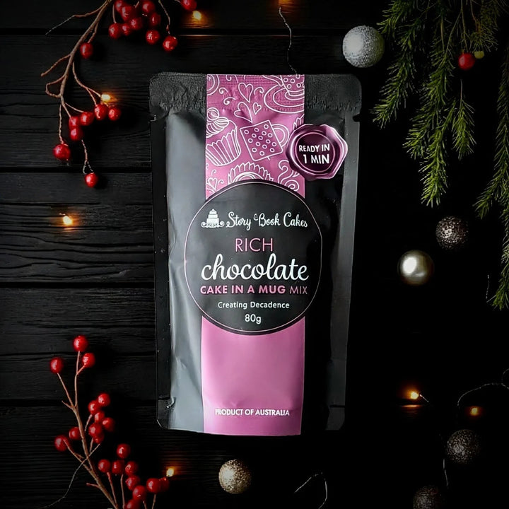 Christmas in a Mug Gift Bag with 1  Mud Cake in a Mug + a Cute Spoon
