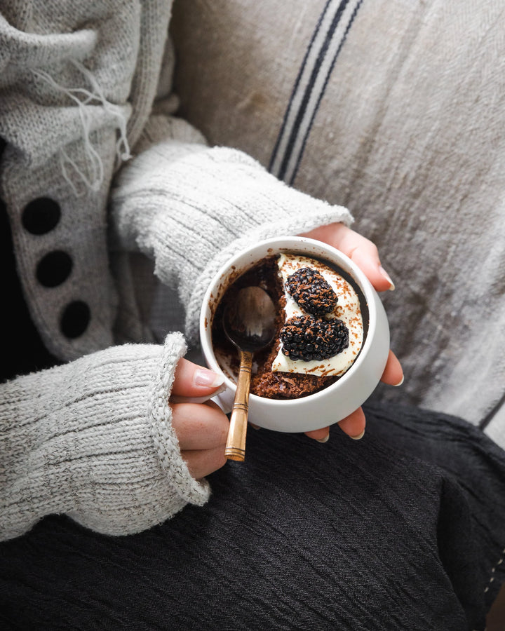 Cockatiel Zip Up Gift Bag Set - 3 x Mud Cake in a Mugs, Pick your own flavours
