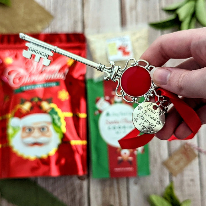 Kids Christmas Eve Pack, Santa Cookies, Reindeer Food & Magic Key
