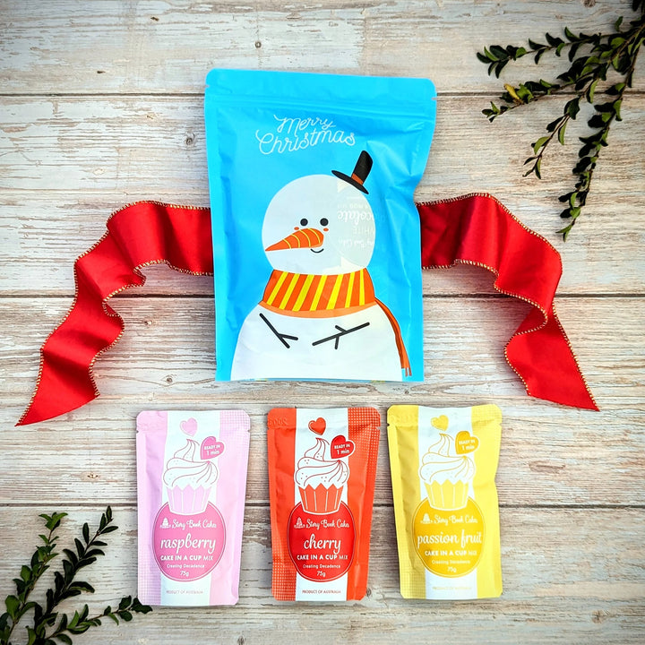 Snowman gift bag with 3 x Mud Cake in a mug