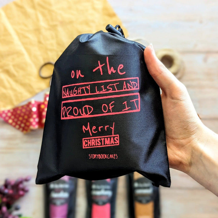 On The Naughty List gift bag with 3 x Mud Cake in a Mug