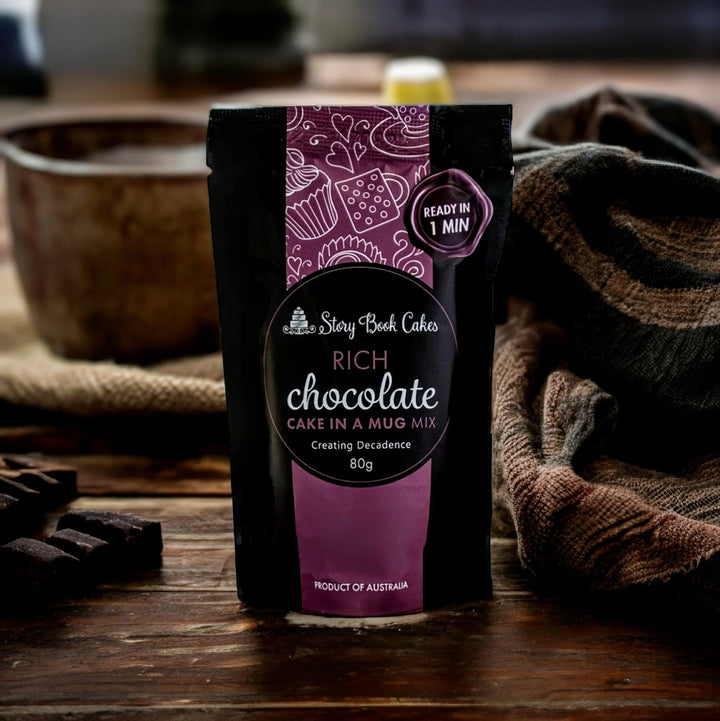 Valentines Gift Bag with 2 Mud Cake in a mug + a cute spoon, Chocolate & Caramel