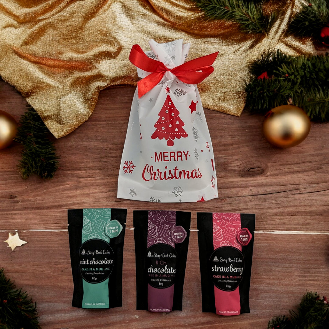 Christmas gift bag with Gold Bows and 3 x Mud Cake in a Mug