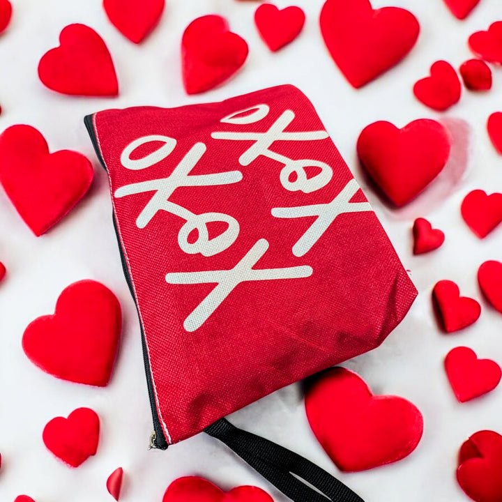 XOXO Valentine's Gift Bag Set - 6 x Mud Cake in a Mugs, Pick your own flavour