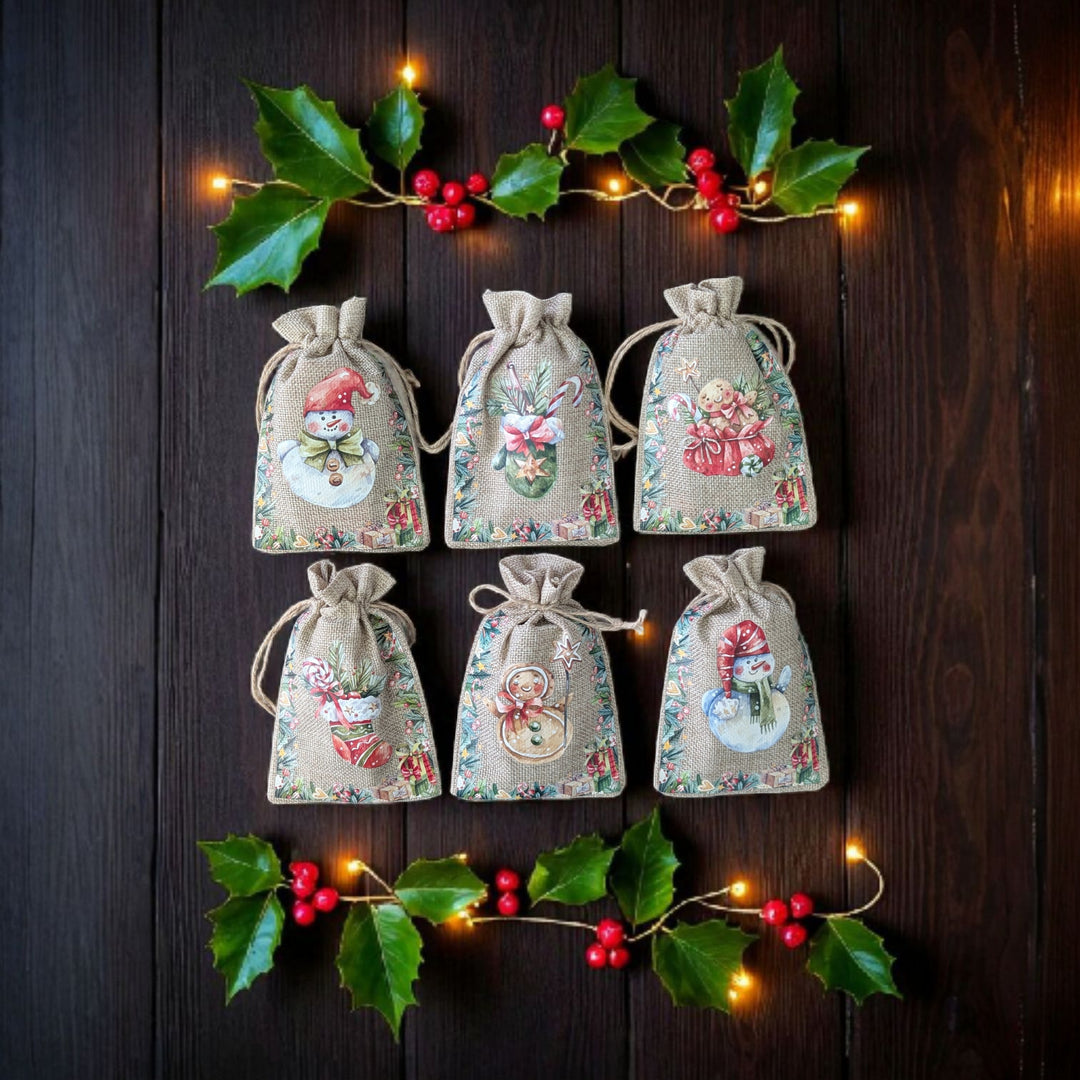Gluten Free Christmas Burlap Gift Bag with 1 Mud Cake in a Mug + a Cute Gold Spoon