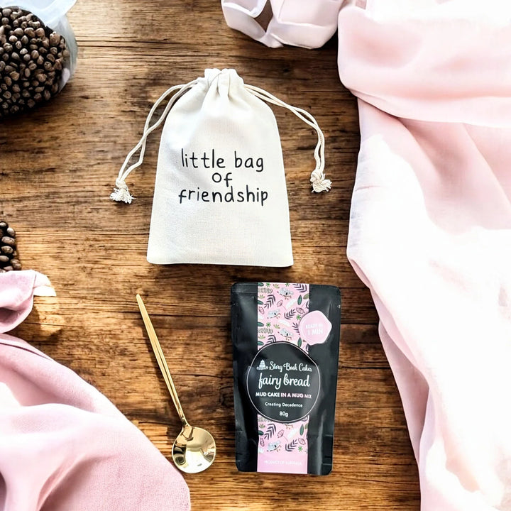 Friendship Gift Bag with 1 Mud Cake in a mug + a cute spoon