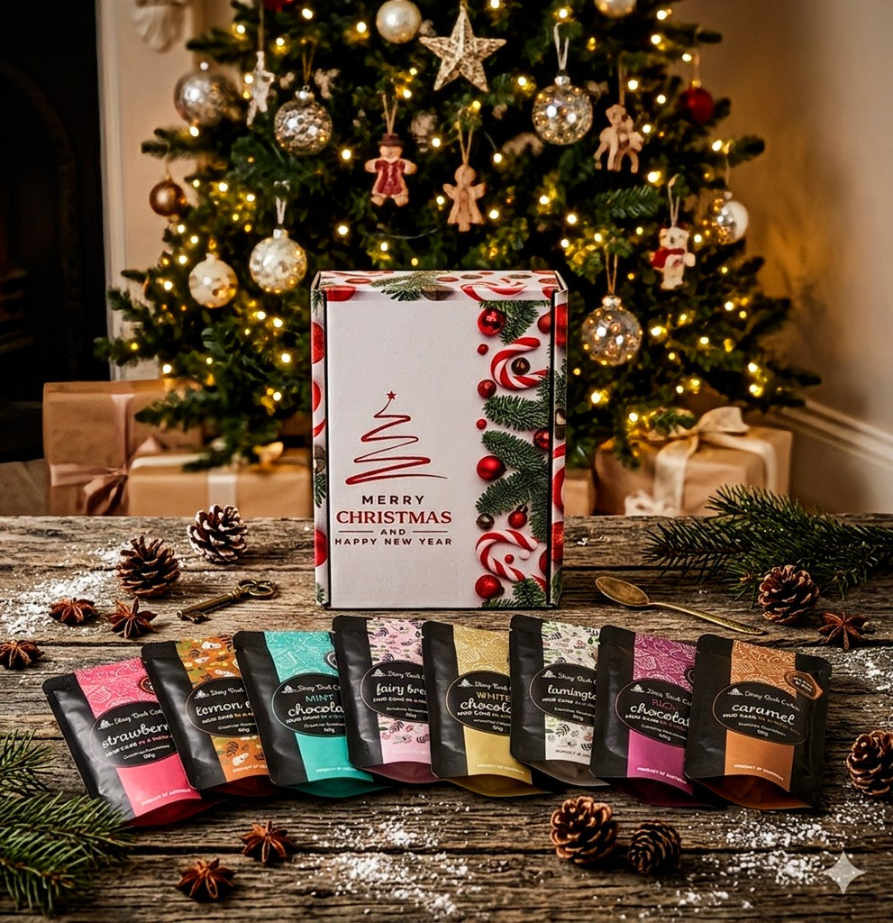Candy Cane Gift Box with 8 x Mud Cake in a Mug, hand pick your flavours
