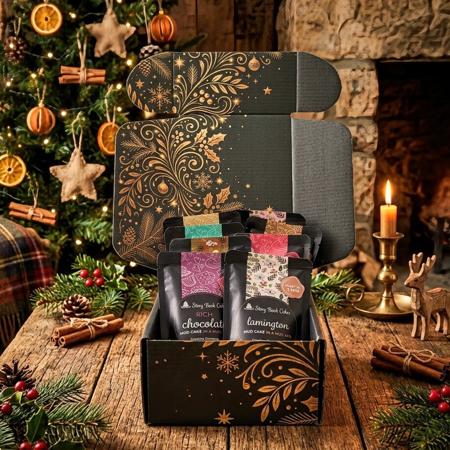 Filigree Gold Gift Box with 8 x Mud Cake in a Mug, hand pick your flavours