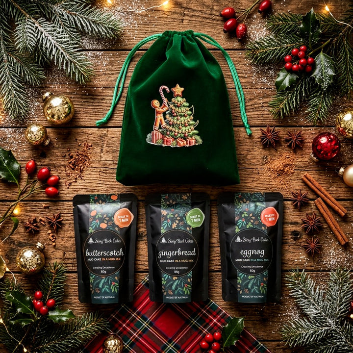 Burgundy & Green Velvet Christmas gift bag with 3 x Mud Cake in a Mug