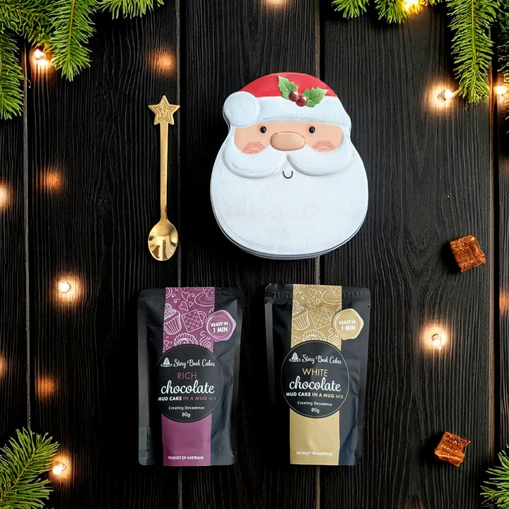 Christmas Tin with 2 Mud Cake in a mugs + a cute gold spoon