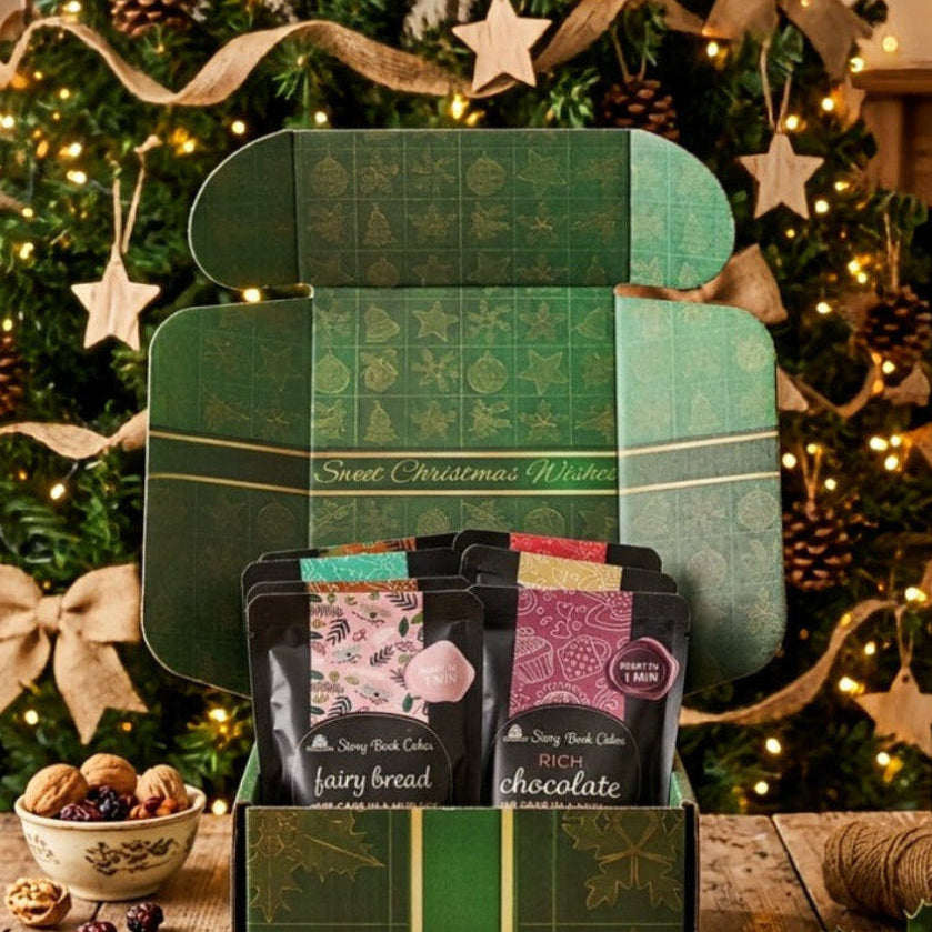 Classic Bow Gift Box with 8 x Mud Cake in a Mug, hand pick your flavours