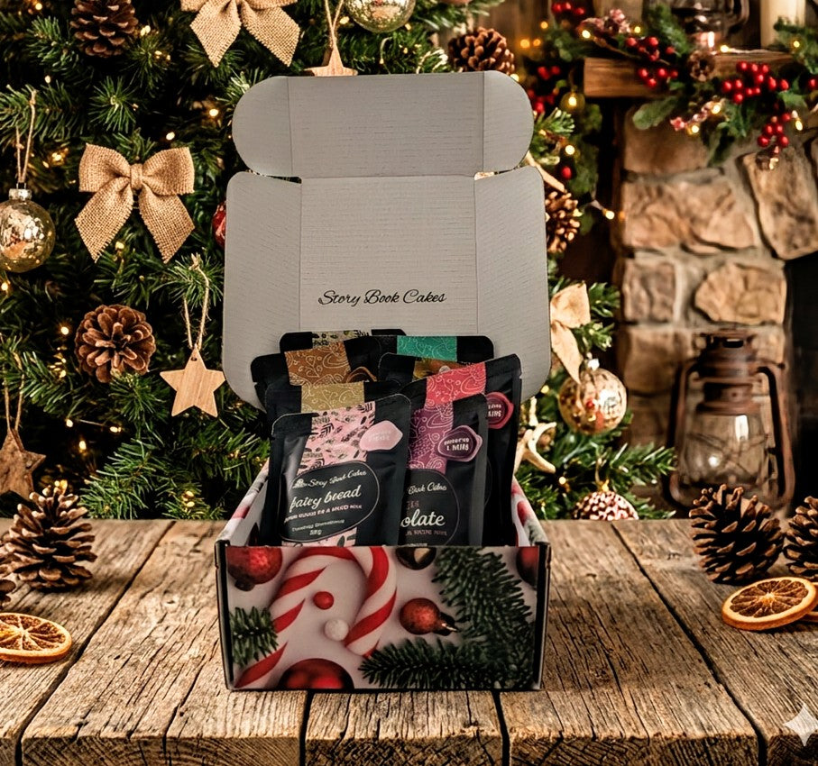 Candy Cane Gift Box with 8 x Mud Cake in a Mug, hand pick your flavours