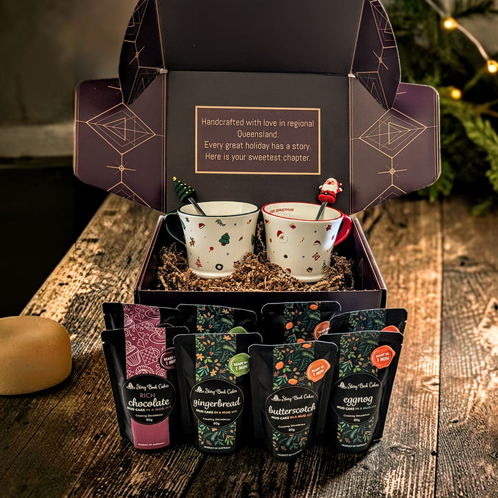 Luxury Christmas Duo Gift Box with 2 x Christmas Mugs & Spoons & 8 x Mud Cake in a Mug