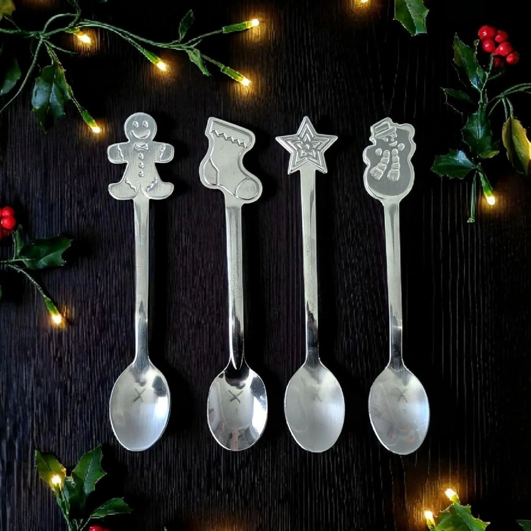 Cute Christmas Burlap Gift Bag with 1  Mud Cake in a Mug + a Cute Silver Spoon