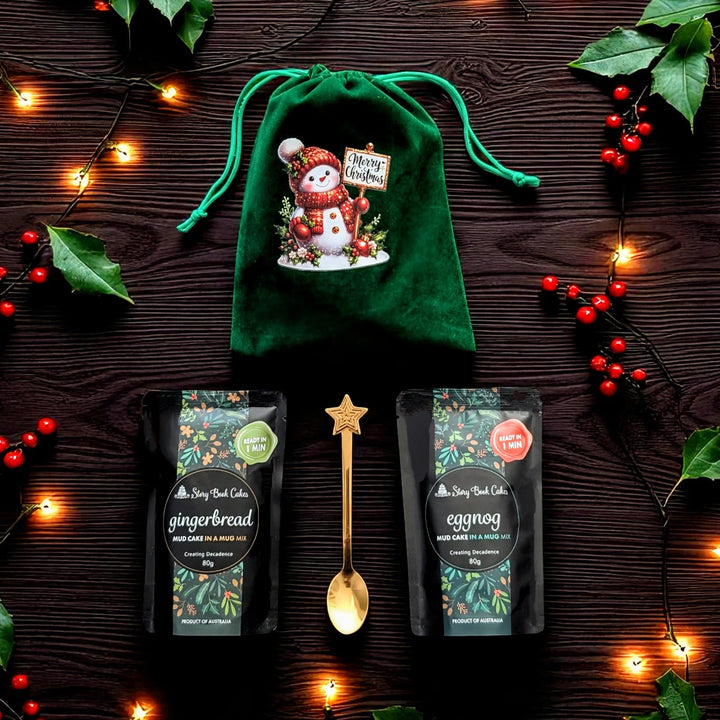 Green Snowman Bag with 2 Christmas Mud Cake in a mugs + a cute gold spoon