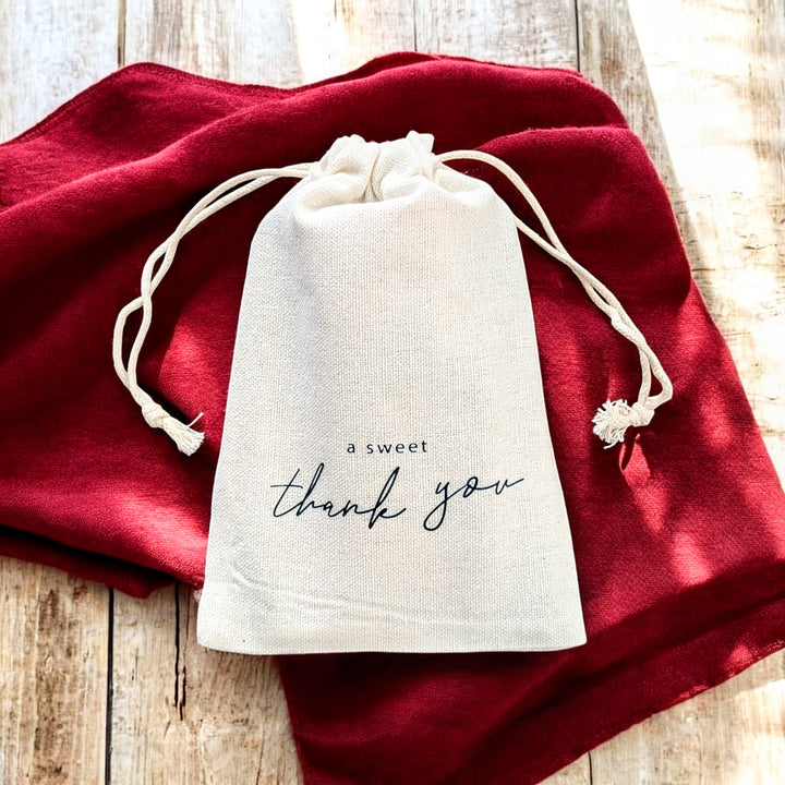Thank You Gift Bag with 1 Mud Cake in a mug + a cute spoon